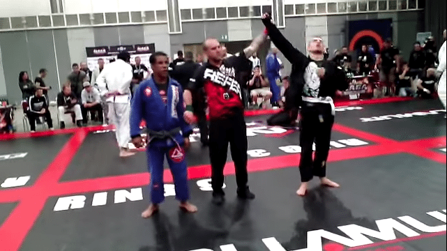 Getting tapped out by lower belts in BJJ