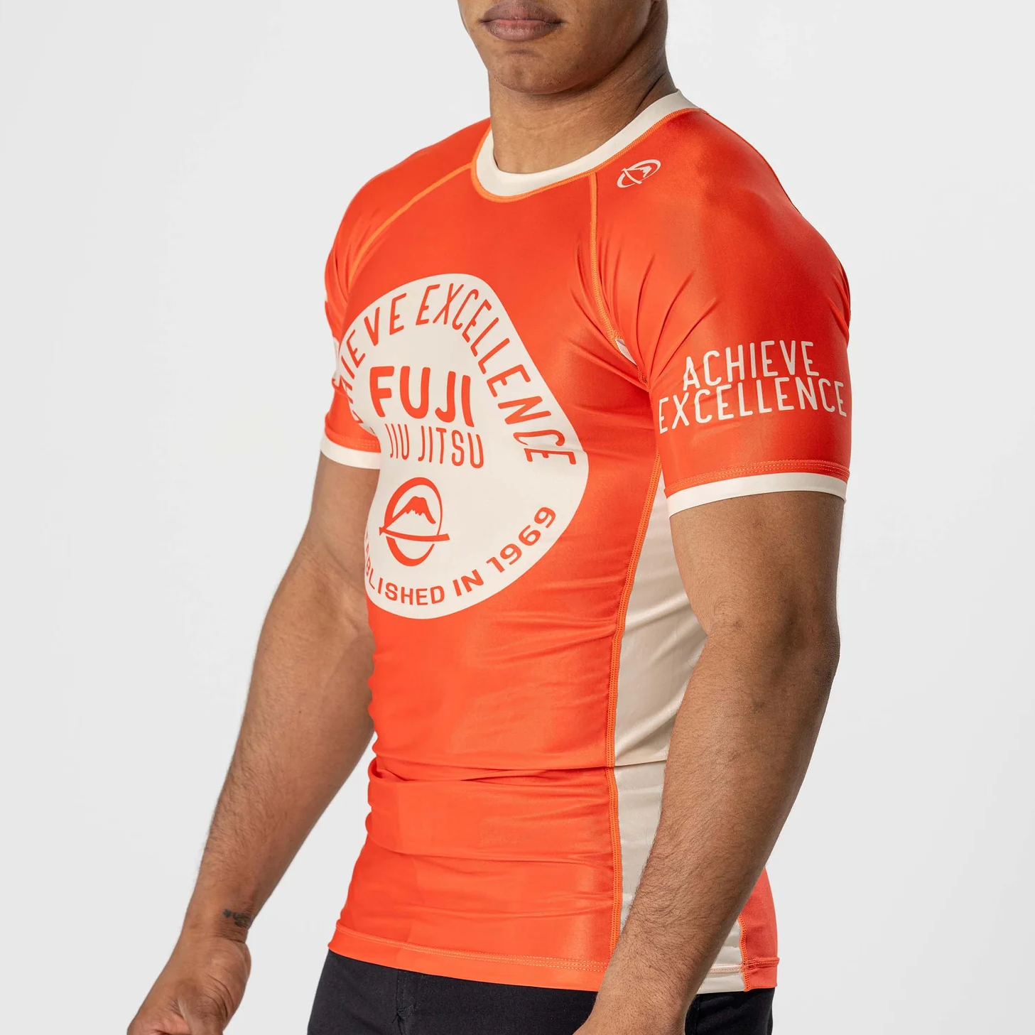 Fuji Achieve Excellence Flex Lite Rashguard