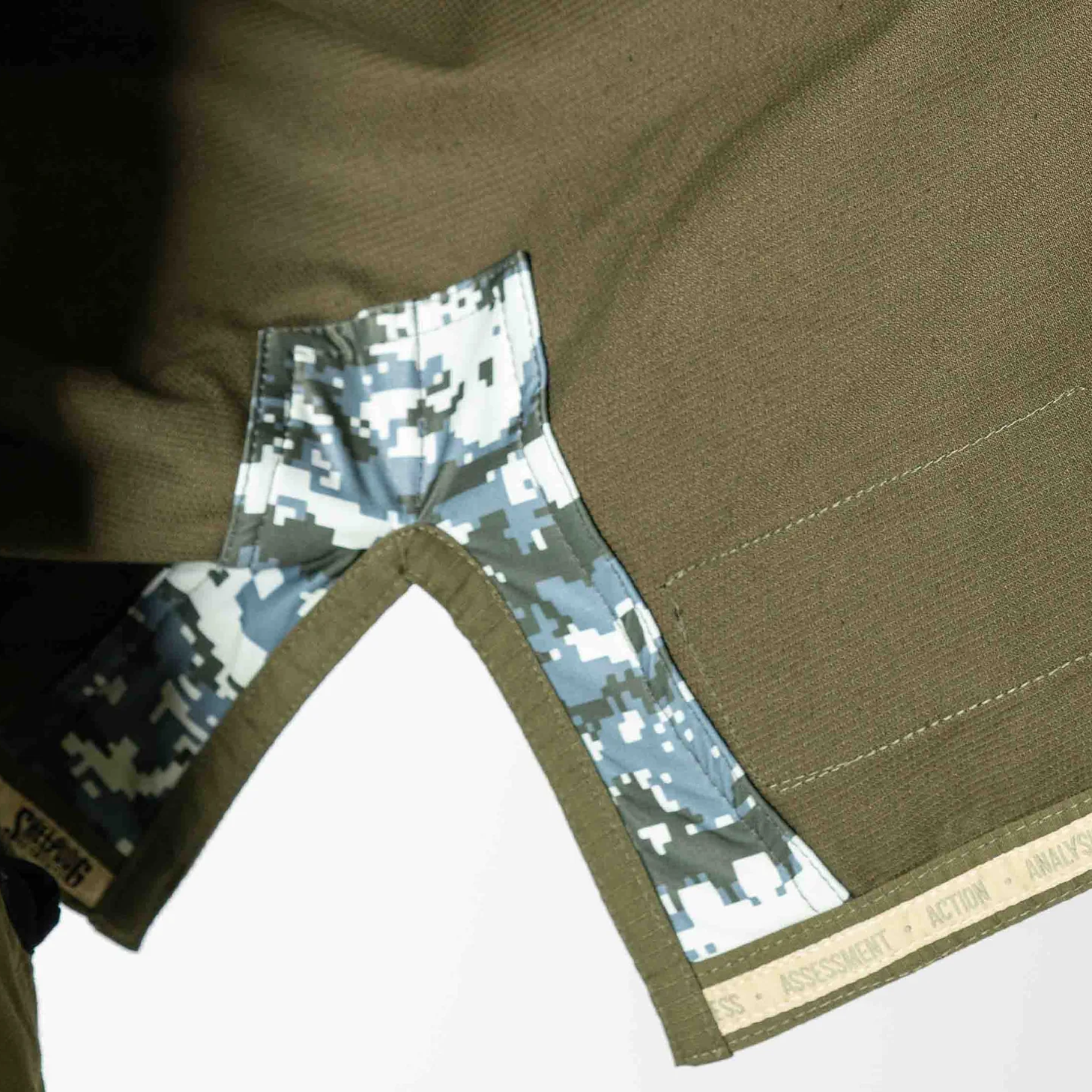 Fuji Suparaito BJJ Gi Sheepdog Response Edition