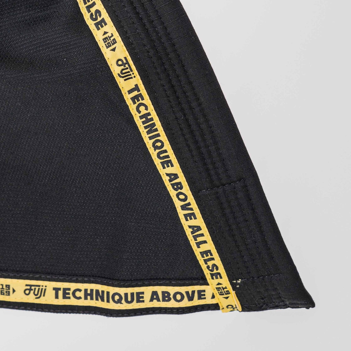 Fuji Womens Flow-Tech BJJ Gi