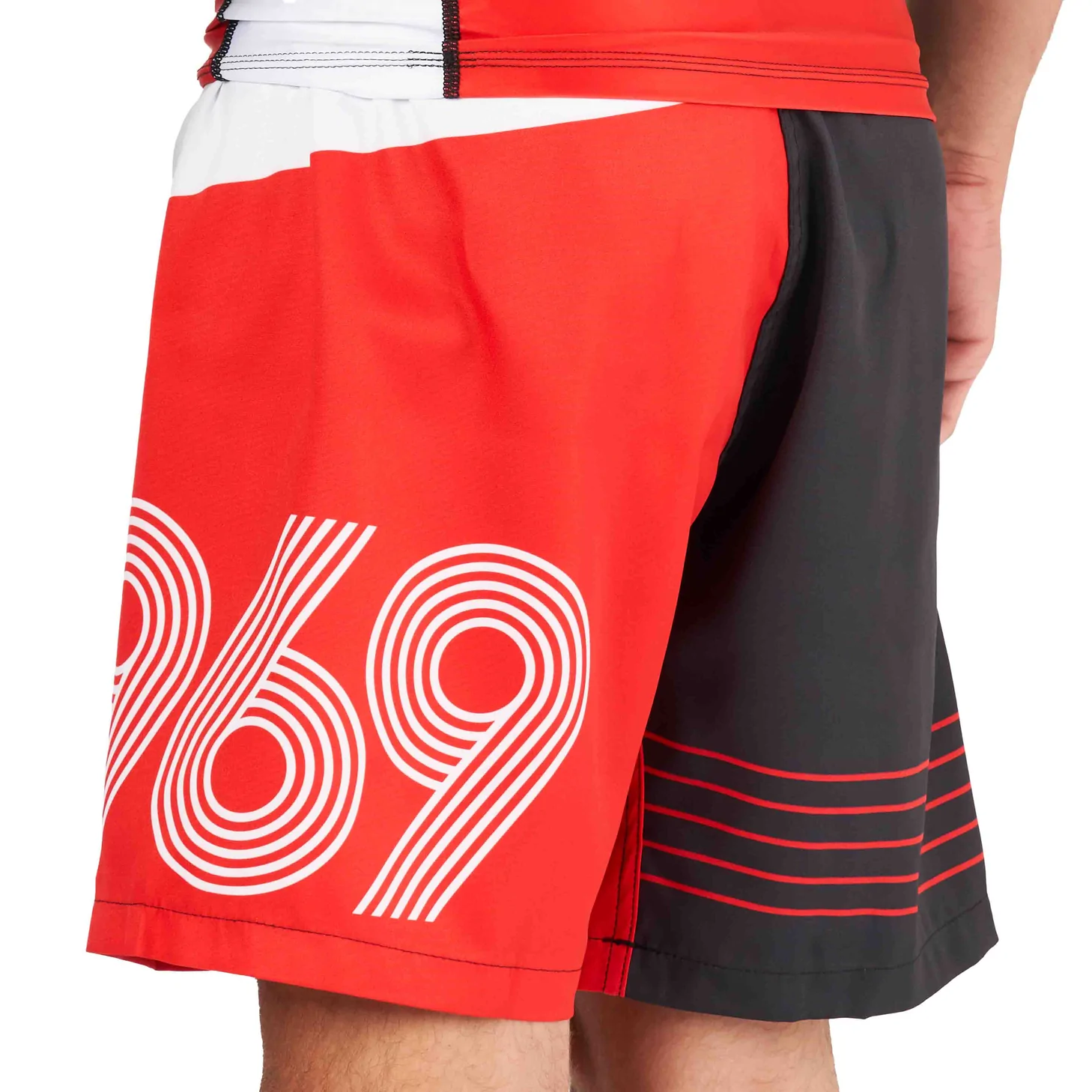 Fuji Linear Lockdown Lightweight Shorts
