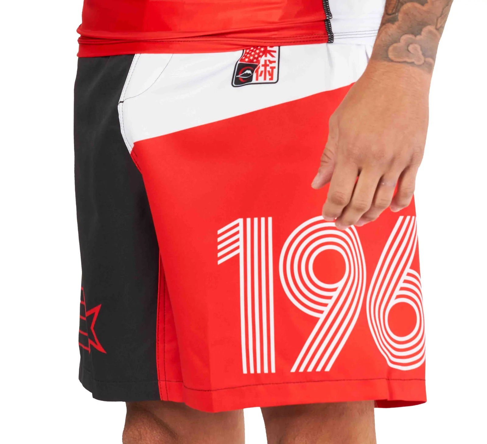 Fuji Linear Lockdown Lightweight Shorts