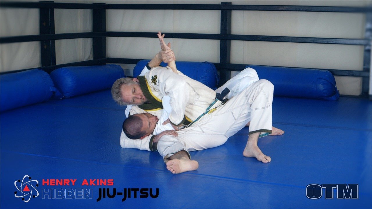 Simple Effective Rickson Gracie Escape Techniques