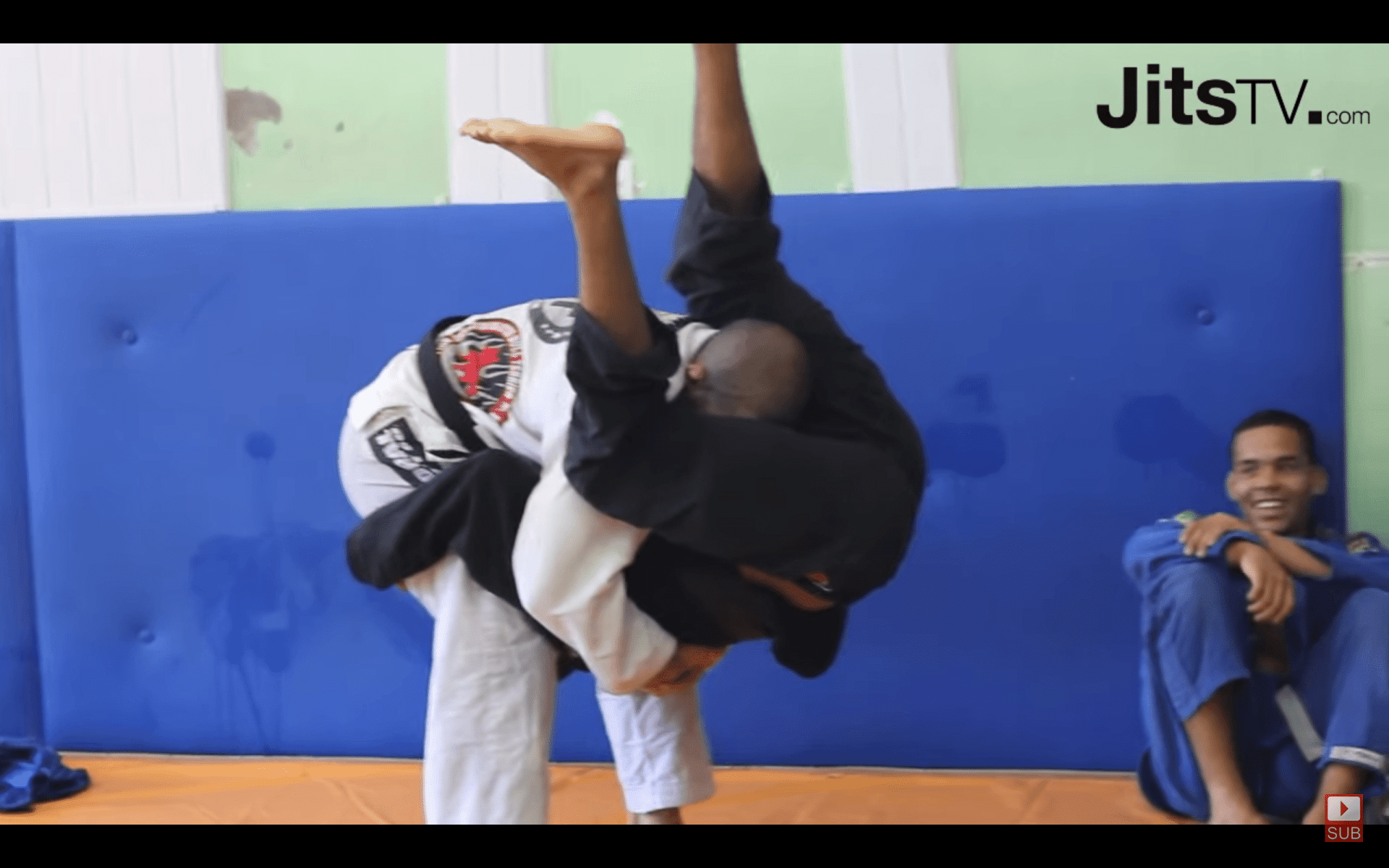 Rodolfo Vieira and Denilson Pimenta rolling