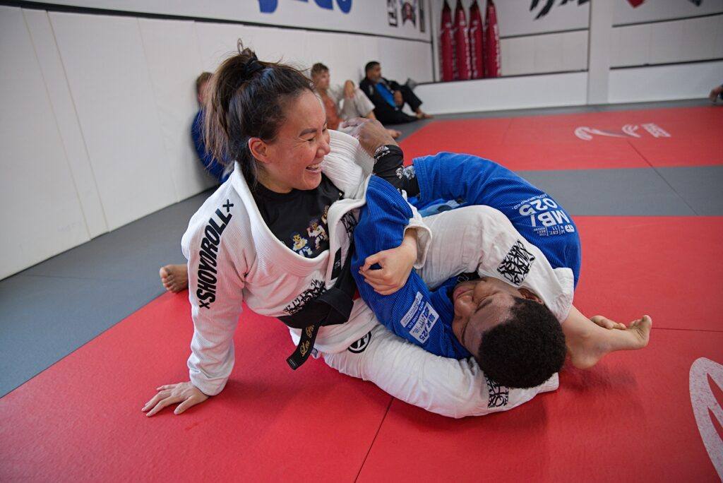 How To Roll With Women in BJJ