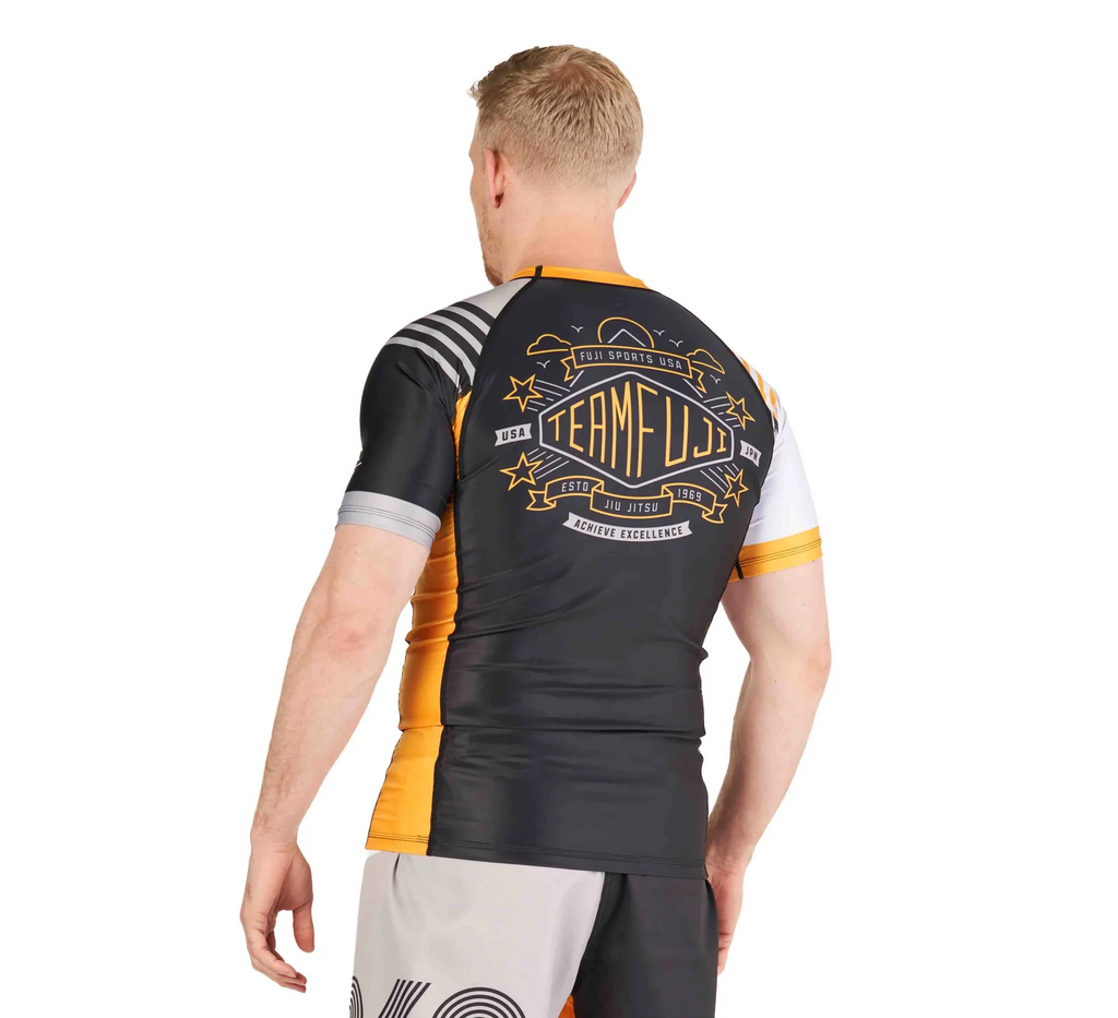 Fuji Linear Lockdown Rashguard   
