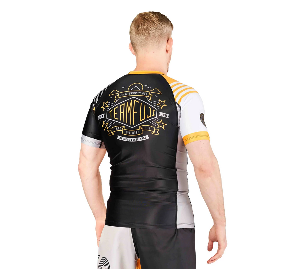 Fuji Linear Lockdown Rashguard   